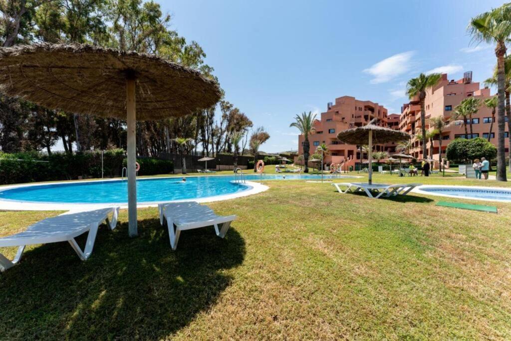Ct 240 - Beachfront Apartment -Don Juan Manilva Exterior foto